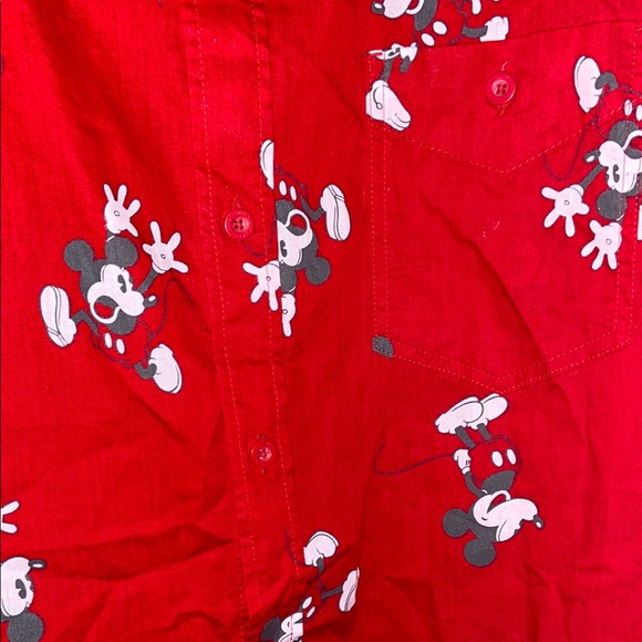 Disney Red Mickey Mouse AOP Casual Button Down Shirt Men’s Size Large 🔥 YB6 - Picture 2 of 4